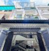 chủ bán gấp nhà 60m2, Giá 3 tỷ 050 Nguyễn Biểu, Phường 2, Quận 5 cách mặt tiền 2 căn