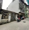 BÁN NHÀ C4 ĐẠI TỪ . 10 M RA Ô TÔ TRÁNH . MT 4,4 M . GIÁ 9,3 TỶ . ĐẸP NHẤT KHU VỰC
