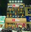 - Bán nhà 2 tầng 2mt đường Điện Biên Phủ - Gần Hà Huy Tập. DT 75M2 – Giá 13 TỶ TL.