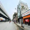 BÁN TOÀ VĂN PHÒNG MẶT PHỐ PHẠM VĂN ĐỒNG 200m2 - 8T THANG MÁY -MT 11m - 125 TỶ - KINH DOANH
