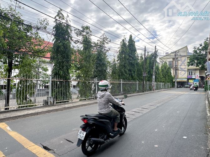 Cho thuê quỹ đất 3000m2 hố nai biên hoà thích hợp kinh doanh dịch vụ giá siêu rẻ
