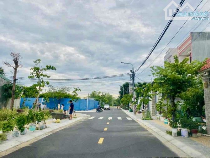 🏡NHÀ 3 TẦNG HIỆN ĐẠI –FULL NỘI THẤT-ĐƯỜNG SƠN THUỶ,NGŨ HÀNH SƠN-GẦN BIỂN -NHỈNH NHẸ 6TY