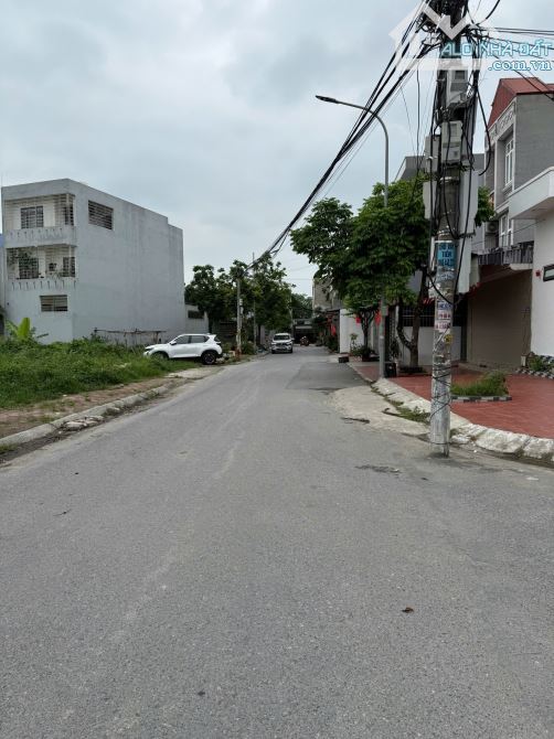 Bán đất TĐC Đồng Mía ,Khúc Trì, Kiến An.  120m2 ngang 6m.  Giá 4,5 tỷ