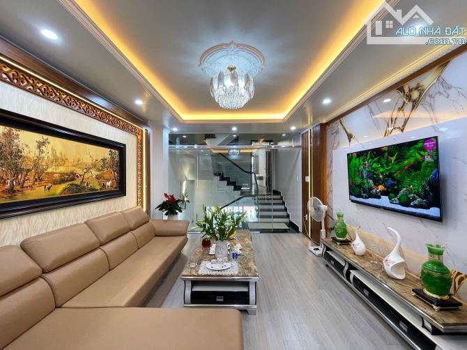 Nhà 4 tầng dân xây tuyến 2 Lê Hồng Phong - 60m2 - Tây Tứ Trạch