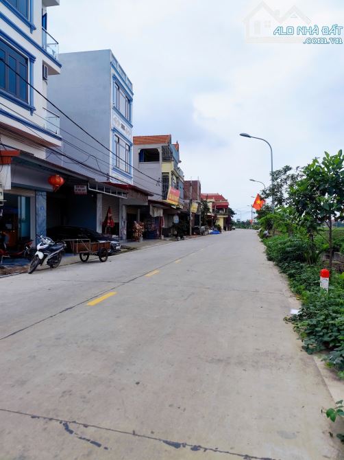 Trục chính Quang lãng kinh doanh siêu đỉnh