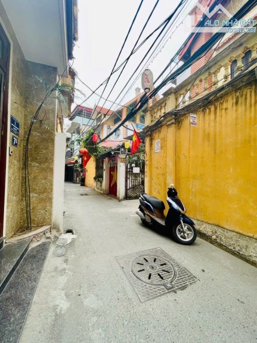 LẠC LONG QUÂN CCMN 7 tầng 21 Phòng khép kín Thang máy FULL nội thất GPXD, PCCC đầy đủ 85m