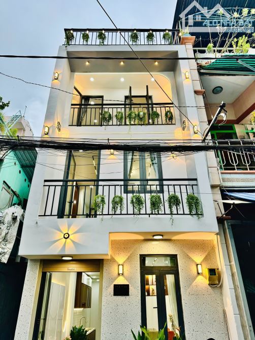 Nhà Đẹp Hiện Đại! Hẻm xe hơi 125/12 Lê Văn Duyệt - Phan Xích Long - DTSD :90m2 - Giá TỐt !