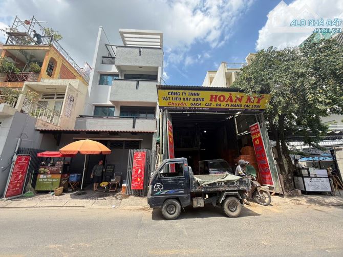Khuôn Đất 2MT Nguyễn Trọng Tuyển -6*25m -Cấp4 - GPXD-Hầm 7Tầng- Giá : 37Tỷ TL
