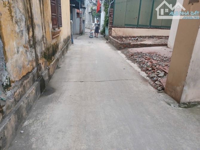 LÔ GÓC – NỞ HẬU 💥 BÁN ĐẤT PHÚC LỢI - LONG BIÊN – Ô TÔ VÀO NHÀ – 65M2 💸 6.X TỶ