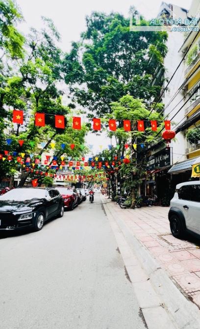 NGÕ TO ĐẸP - VỈA HÈ - 53m2 HAI THOÁNG - PHÂN LÔ HUỲNH THÚC KHÁNG - KD CHẤT