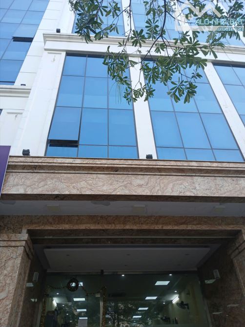 Bán nhà Trần Quang Diệu, ô tô tải, mặt tiền to, kinh doanh 21 tỷ
