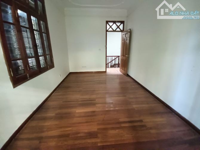 Cho thuê nhà liền kề KDT Vĩnh Hoàng - Đền Lừ - Tam Trinh 120m2x4T mới đẹp, giá 25tr/th