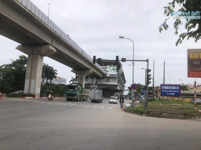 BÁN NHÀ KHU A YÊN NGHĨA-HÀ ĐÔNG,7 TẦNG THANG MÁY,VỈA HÈ Ô TÔ TRÁNH KD,DT 54M,GIÁ 15,4 TỶ