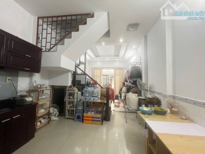 BÁN NHÀ ĐẸP 3 TẦNG, 4PN- HIỆP BÌNH CHÁNH - THỦ ĐỨC - CHỈ 4,9 TỶ - SỔ HỒNG CHÍNH CHỦ
