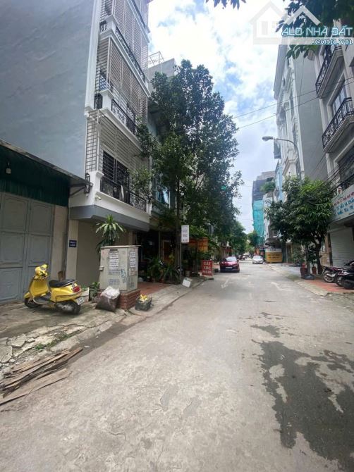 BÁN NHÀ LK DV CÂY QUÝT-HÀ ĐÔNG,P.LÔ VỈA HÈ Ô TÔ TRÁNH,7T T.MÁY T.SÀN KD,DT 5OM,GIÁ 17,7 TỶ