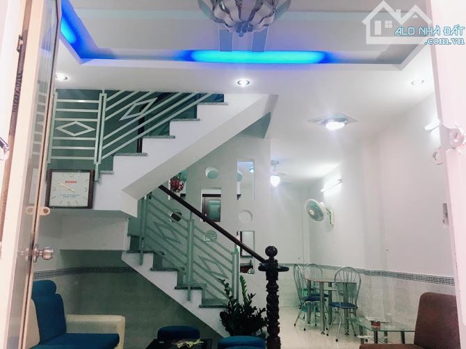 Nhà hẻm lớn Hoàng Hoa Thám – 68m², vị trí đẹp, giá tốt đầu tư ngay