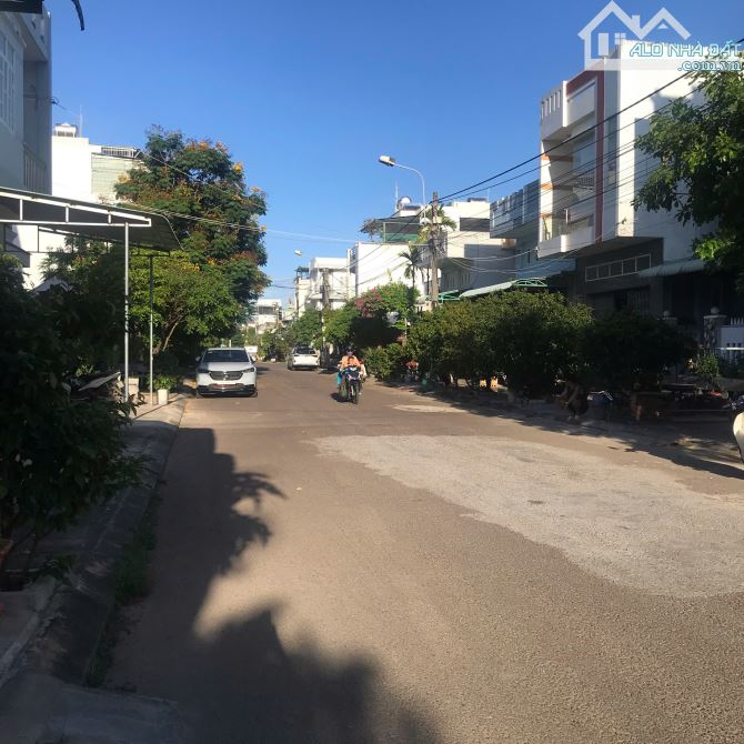 Bán Đất Sổ Đỏ 95m2 Tại TP Biển Quy Nhơn, Giá Chỉ 2,75 Tỷ