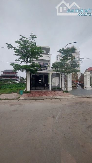 Bán nhà biệt thự trung tâm Kiến Thụy, Diện tích 150m2