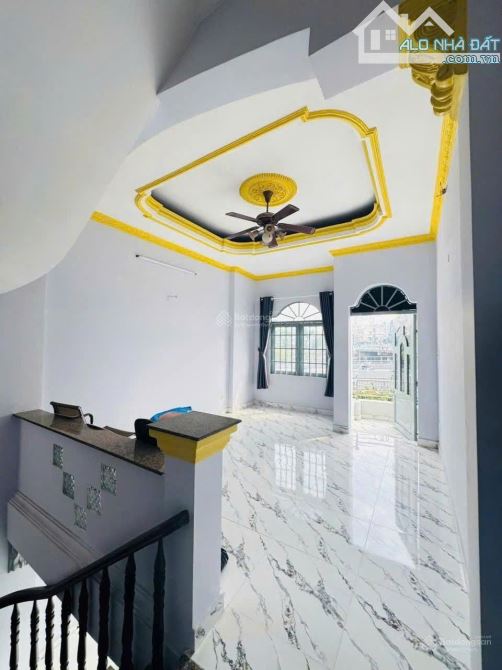 GOM GẤP ! NHÀ MTKD NGUYỄN VĂN LUÔNG P10 Q6 (4X10) TRỆT 3 LẦU, VIEW ĐẸP. GIÁ CHỈ 8 TỶ TL