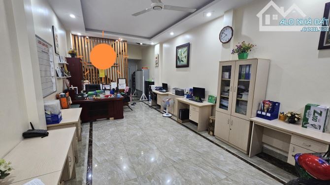Bán nhà Lê Trọng Tấn ô tô vào nhà 50 m² 13 tỷ