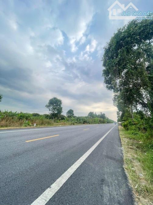 BÁN 7.850m2 ĐẤT ĐOẠN GIỮA CẦU SO ĐŨA & TRẦU HÔI QUỐC LỘ 61C NHƠN NGHĨA, PHONG ĐIỀN, Tp.CT