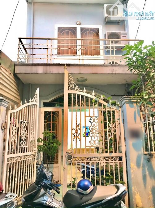 Cần bán nhà 1 trệt 1 lầu gần Suối Tiên, khu dân cư hiện hữu, dân trí.