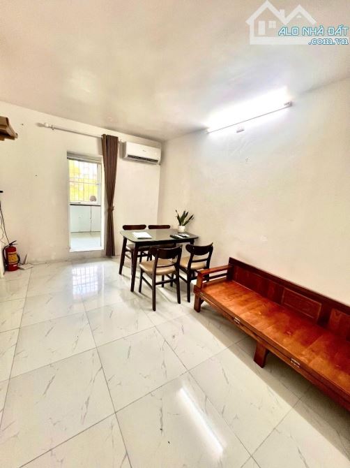 Cần bán căn hộ tập thể Đồng Xa - sổ to - 31m2 - Full Nội thất - Ở Ngay!!!