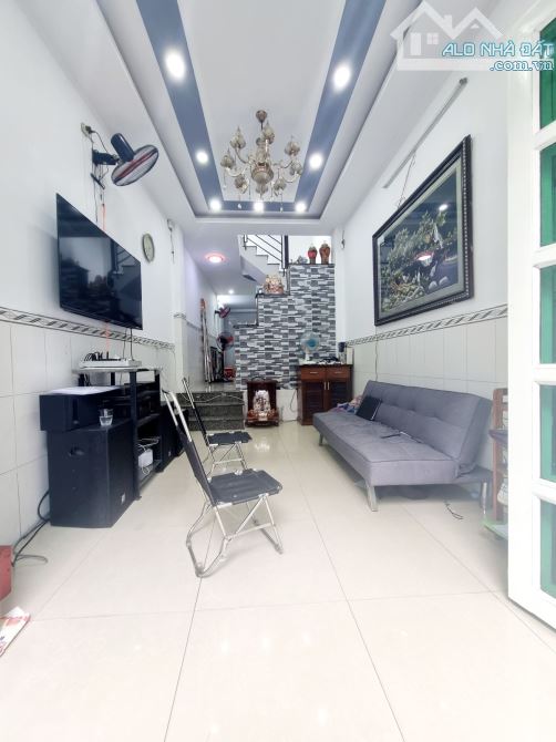 Bán nhà Nguyễn Duy Quận 8, 59m2, 4 tầng, không ngập nước. - 1