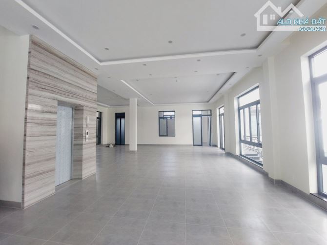 Cho thuê biệt thự ngay trung tâm biên hòa, khu dân cư D2D. DT 442m2 sàn 750m2 ngay Topaz. - 1
