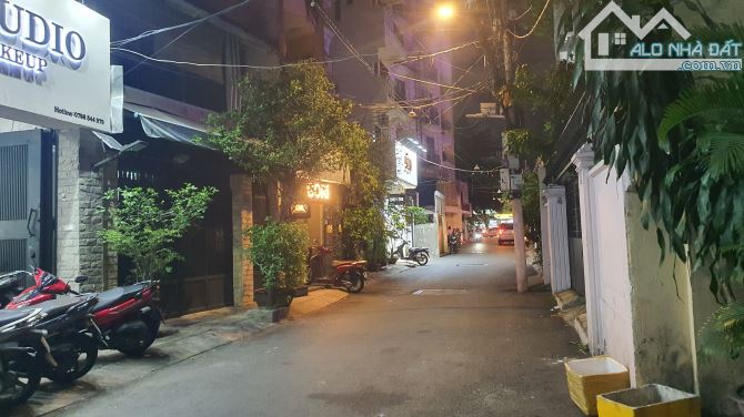 Hẻm đẹp 413 Lê Văn Sỹ Q.3 , DT: 5.5 x 20, 2 lầu , giá chỉ 26 tỷ - 1