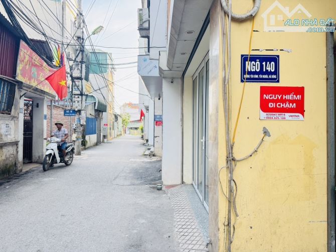 Nhà 5 Tầng Gần Đại Học Phenikaa – “Ẩn Mình” Trong Lòng Phố, Đón Nắng Gió – Sổ Đỏ Chính Chủ - 1
