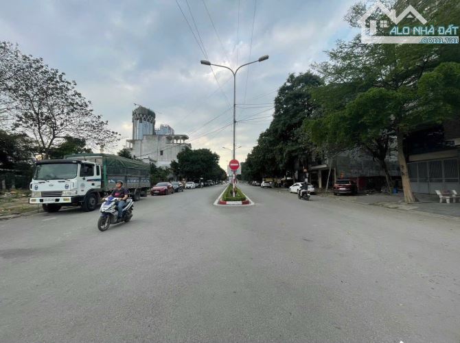 Mặt đường 30m Đất lô 9 Lê Hồng Phong gần cấp 3 Trần Phú - 1