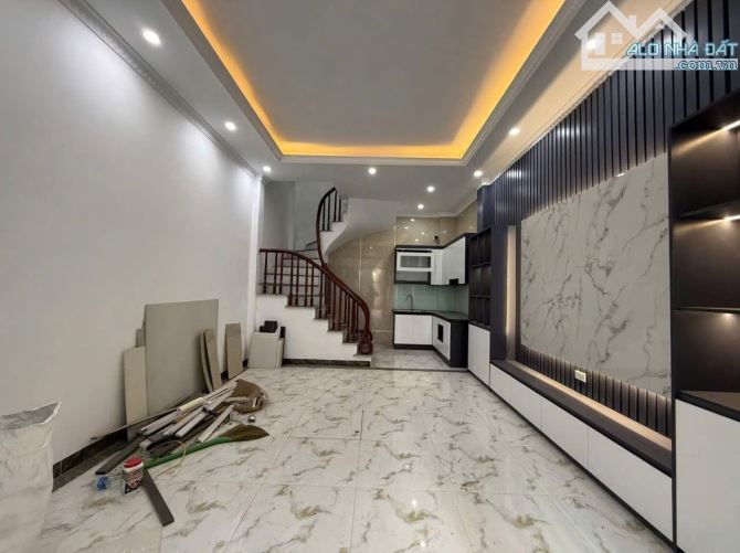 BÁN NHÀ ĐẸP, GIÁ TỐT 4Tx43m2, Ô TÔ ĐỖ CỬA, LÔ GÓC SIÊU THOÁNG - 1