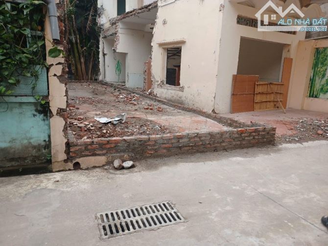LÔ GÓC – NỞ HẬU 💥 BÁN ĐẤT PHÚC LỢI - LONG BIÊN – Ô TÔ VÀO NHÀ – 65M2 💸 6.X TỶ - 1