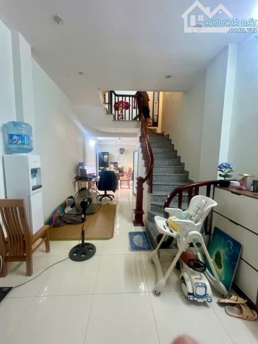 Chủ cần tiền bán nhà 4 tầng full công năng tại Tứ Hiệp tiện ích ô tô đỗ gần 5.95 tỷ - 1