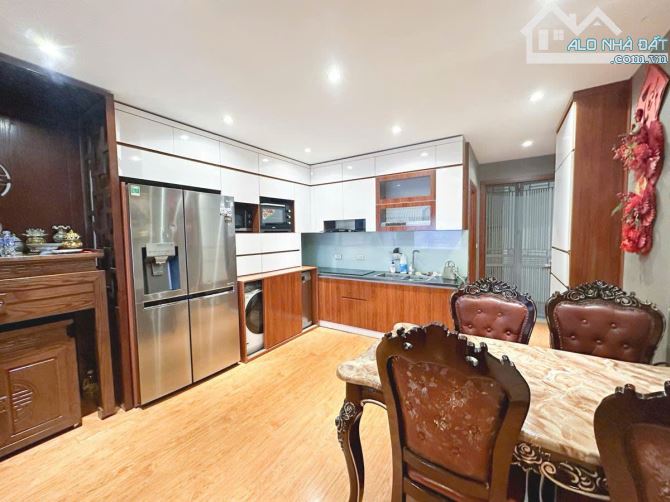 🌟Chỉ 4,55 tỷ chung cư a6 Giảng Võ, Ba Đình, view hồ, 2 thoáng, sổ to, 70m2 2pn full nt🌟 - 1