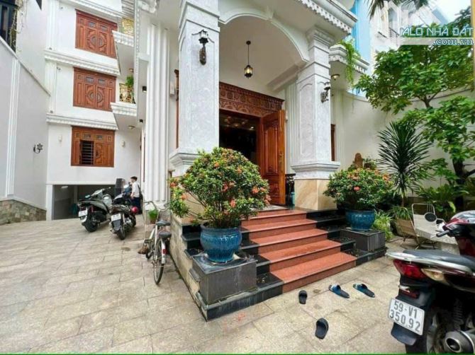 BIỆT THỰ LÊ VĂN THỌ-P9 , DT : 12m x 22m , HẦM ,3 LẦU , 6PN , GIÁ CHỈ : 34.5 TỶ TL - 1
