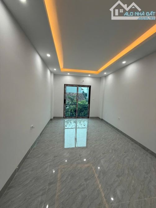 32m, 4,95 TỶ, 5 TẦNG, LIÊN MẠC, HOÀNG LIÊN HOÀNG XÁ - 1