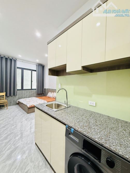 Bán nhà 9 căn hộ dịch vụ Gò Vấp, thang máy, thu nhập 50 triệu/tháng, giá chỉ 13 tỷ++ - 1