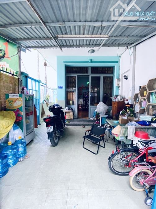 Bán nhà Phan Huy Ích, phường 12, Gò Vấp, hẻm xe hơi, 120m2, 2 tầng, giá 7.6 tỷ - 1