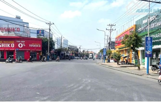 BÁN MẶT TIỀN DT 743 GẦN NGÃ BA ÔNG XÃ DI AN, DT 682M, NGANG 12 GIÁ 22.5 TỈ - 1