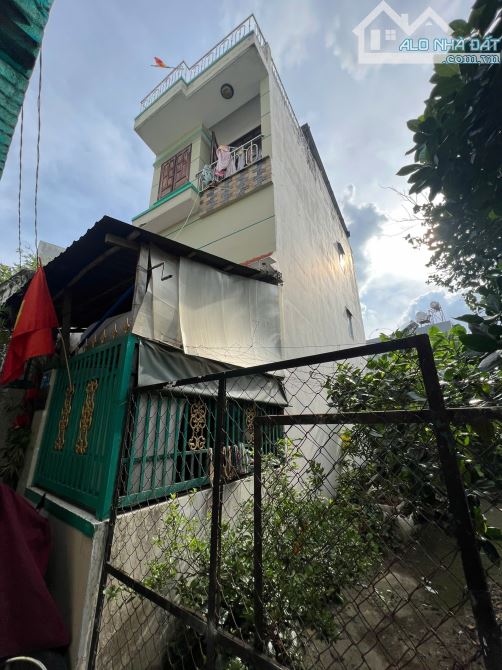 Cách 1 căn ra MT Mai Hắc Đế, p15.quận 8, nhà 4 tầng, 45m2 chỉ 4.38 tỷ - 1