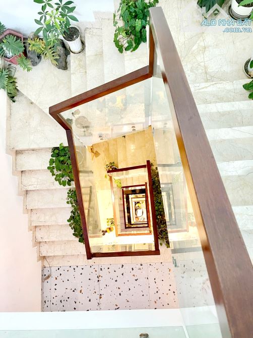 Giảm Hơn 3 Tỷ, Nhà 6 Lầu 6x30m Mặt Tiền Đường Nguyễn Thị Sóc Hóc Môn Giá 13.9 Tỷ - 1