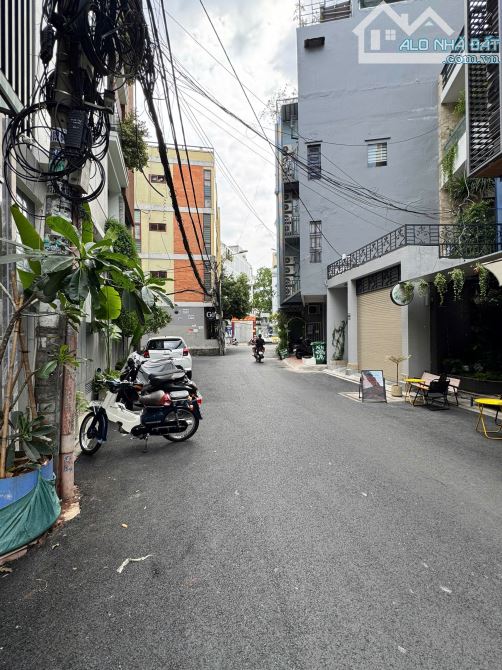 Sát Quận 1! Nhà ngang khủng 5m hẻm thông Nguyễn Cửu Vân p.17 Bình Thạnh, 70m2. Nhỉnh 14 tỷ - 1