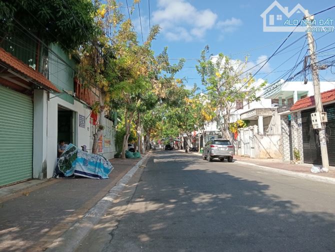 Bán nhà mặt tiền Lưu Hữu Phước , Đông Nam 110m2 giá bán 6.6 tỷ rộng 5.4m - 1