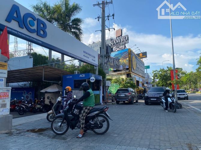 Mặt tiền TRẦN NÃO Quận 2, Diện tích : 6x28m, Kết cấu : HẦM 4 TẦNG , giá 79 Tỷ (TL) - 1