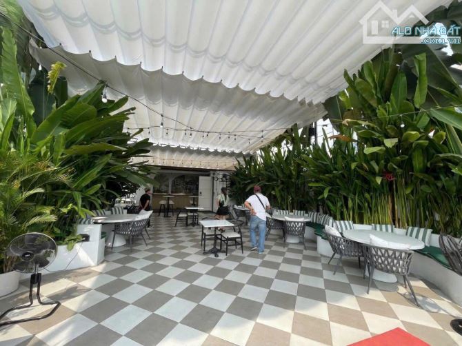CHO THUÊ BIỆT THỰ BÀ HUYỆN THANH QUAN - MẶT TIỀN 10,5M X 25M - TRUNG TÂM QUẬN 3 - 1