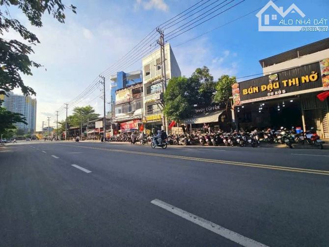 Bán đất mặt tiền đường Vành Đai  Ktx khu B làng Đại Học QG - 1
