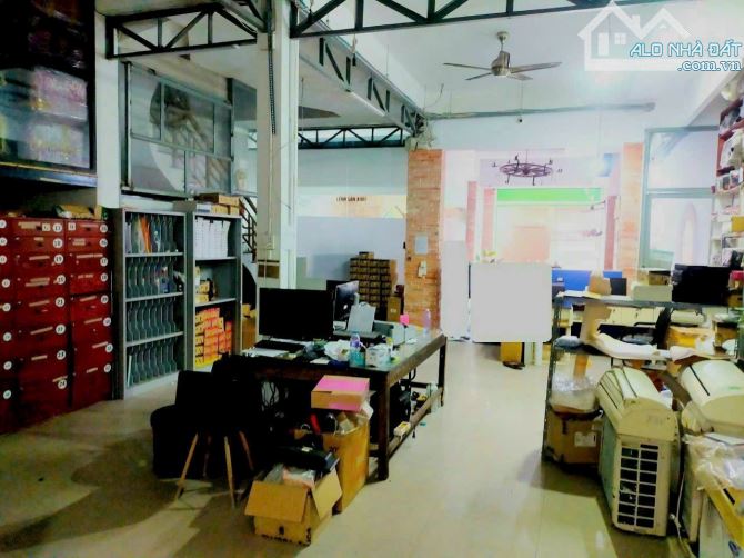 GẦN 200M2, 8x23M HẺM XE HƠI NGUYỄN VĂN LUÔNG QUẬN 6,DÒNG TIỀN CHO THUÊ KHOÁN 15 TRIỆU/THÁN - 1