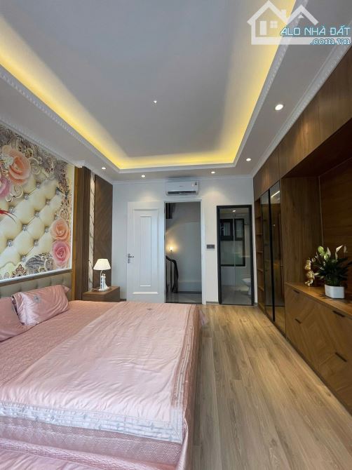 NHÀ ĐẸP YÊN HOÀ QUẬN CẦU GIẤY -  NGÕ XE BA GÁC 30m2 5 tầng MT 4.2m Giá 7.98 tỷ - 1